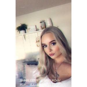 Meet your Posher, Annalee